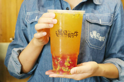 奶茶连锁加盟靠谱吗?遇见奶牛有什么实力