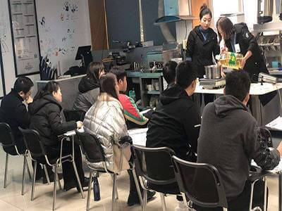 加盟奶茶店无基础也可以开店吗