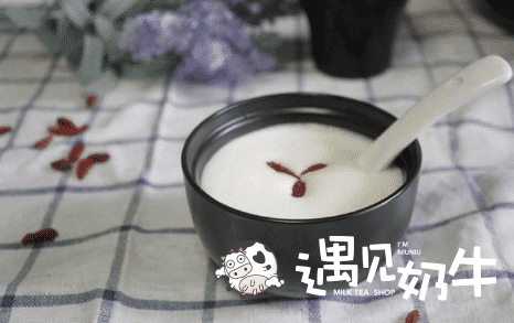 杏仁奶茶