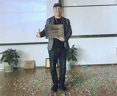 陕西咸阳遇见奶牛加盟商