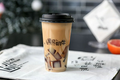 这几杯奶茶代表了夏天还没走