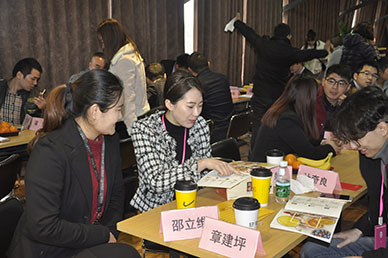 会场坐满了来自全国各地的想加盟的小伙伴