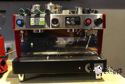 遇见奶牛加盟店日常设备维护